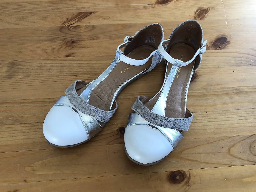Scarpe da donna: Riemchenballerina – Usato da Amriswil venduto da sabry1987