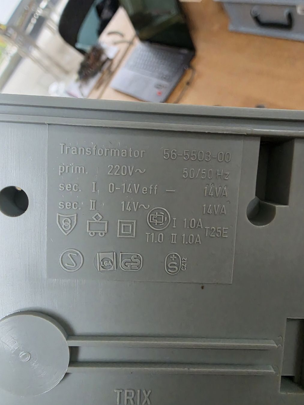 Trix Modellini di ferrovie: 5503, Trafo mit Electronic VARIO-Feinregulierung Transform – Difettoso da Langwiesen venduto da Yamaha.mt09sp 1