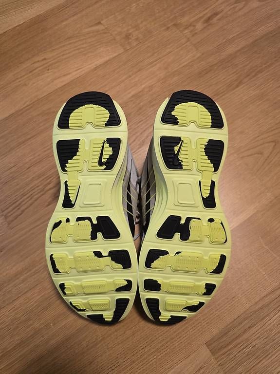 Scarpe da uomo: Nike Lunar Roam Gr. 10.5 / 44.5 Neu – Usato da Wil SG venduto da Niike1 2