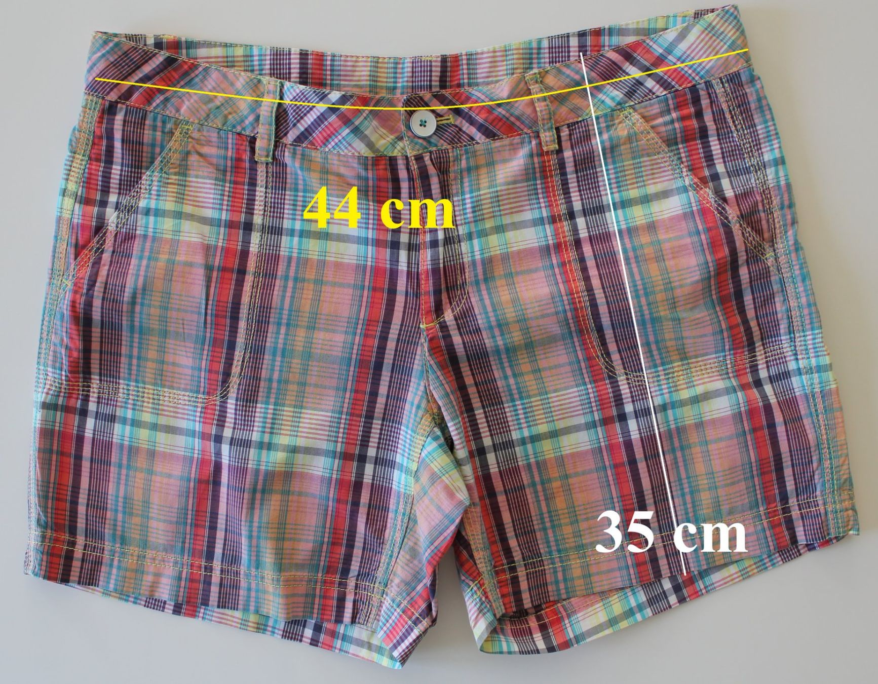 Esprit Pantaloni: Short ESPRIT  t. 38 – Nuovo (secondo la descrizione) da Peseux venduto da Gilloss 1