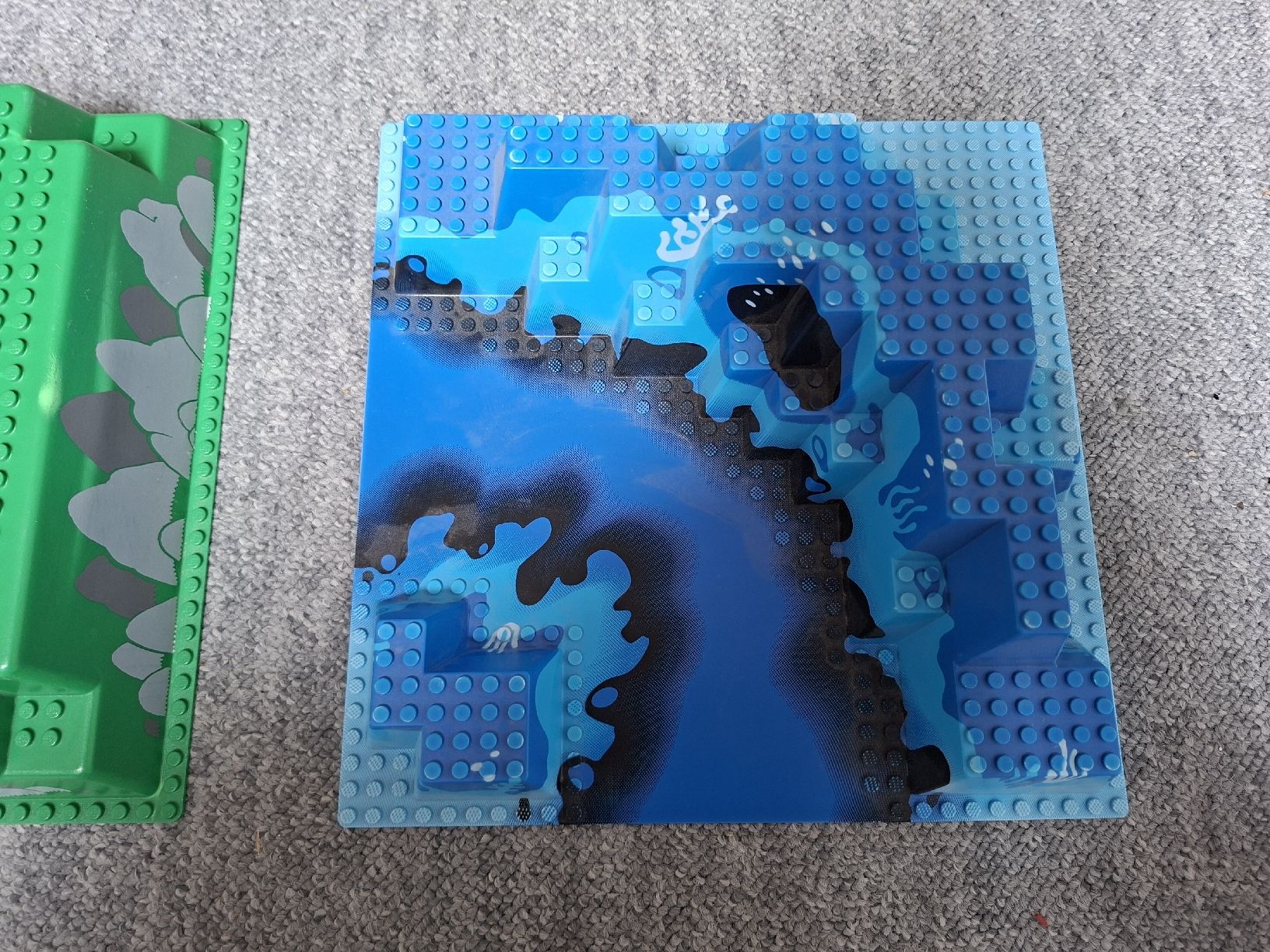 Lego Spielzeuge: Lego 3D Platten 2Stück – Gebraucht aus Schattdorf von mamo1952 1