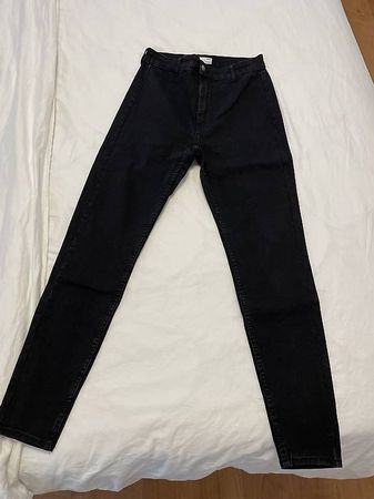 Schwarze Skinny Jeans