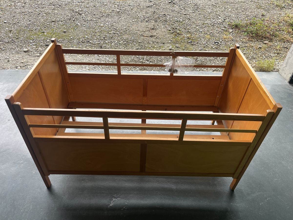Letti: Gebrauchtes Kinderbett aus Holz – Usato da Zuzgen venduto da Mrpropper417 1