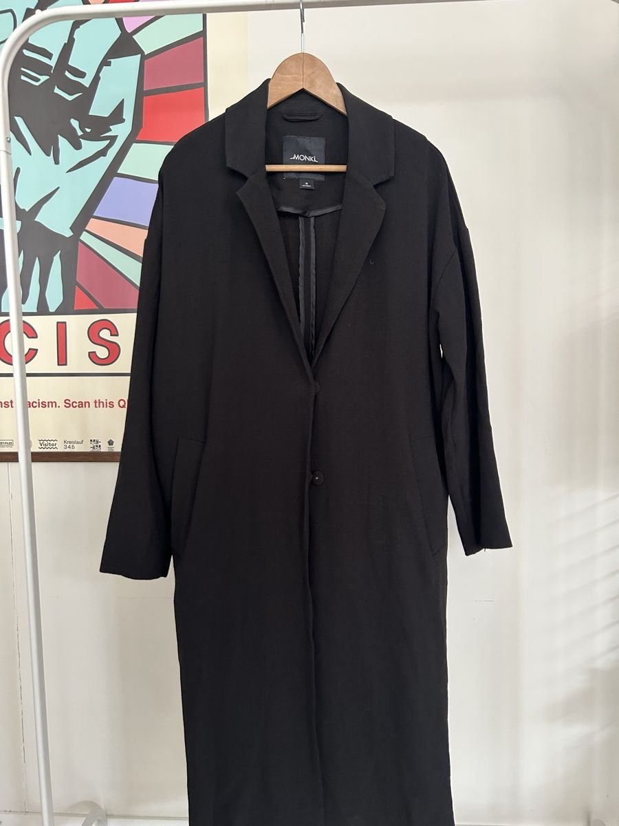 Monki Cappotti: Monki Black Classic Coat - Size M – Usato da Zürich venduto da fan_z5fl