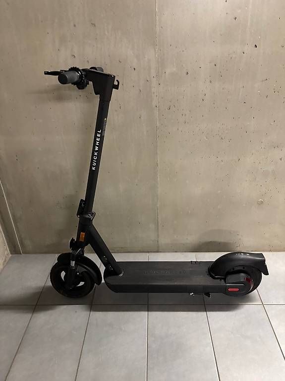 Kickboard: Trottinette électrique kuickwheel – Usato da Crissier venduto da pinpin09 3