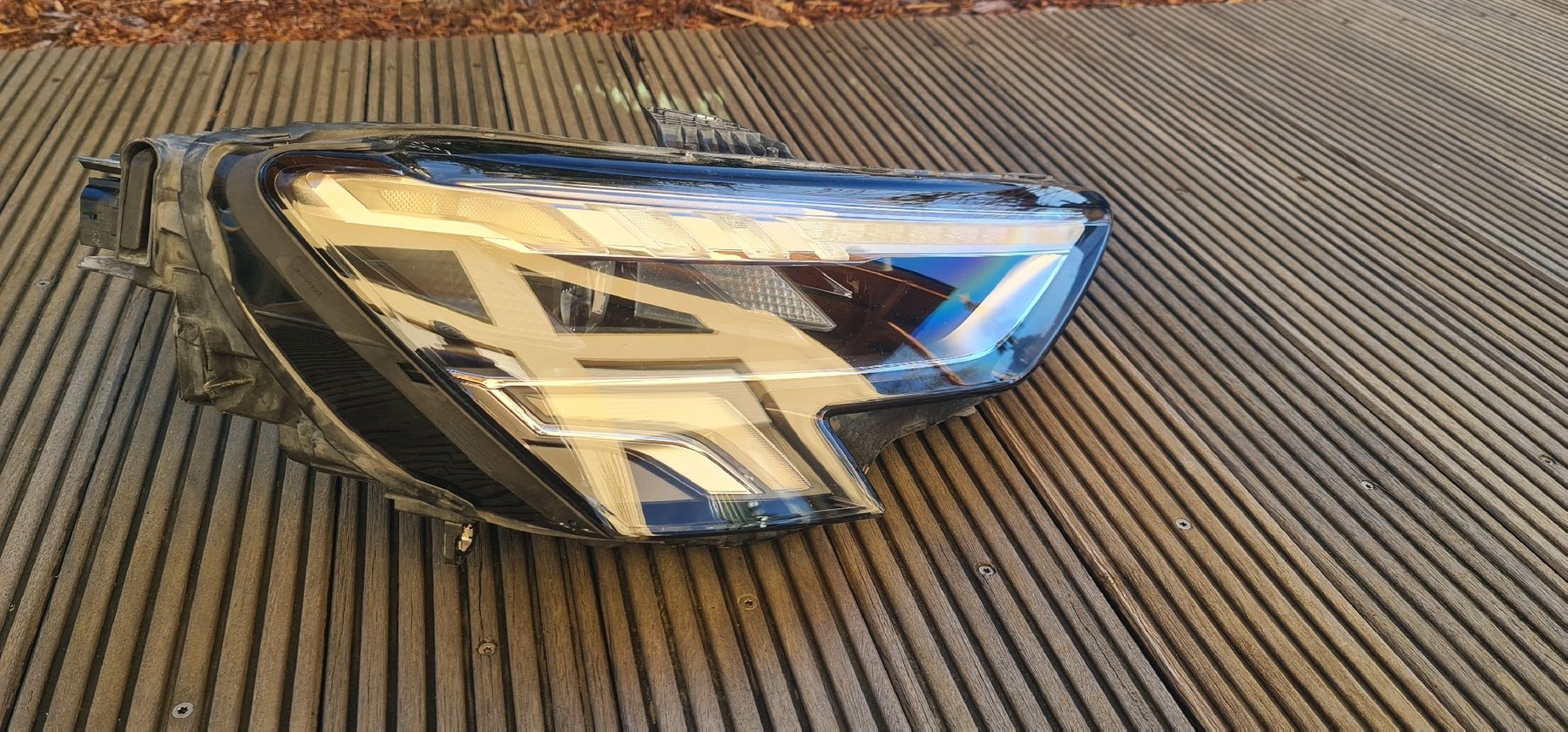 Audi Fari: Audi A3 ,S3 ,RS3 8Y Voll LED Scheinwerfer Orginal Audi – Usato da Hombrechtikon venduto da Multivan2010 1