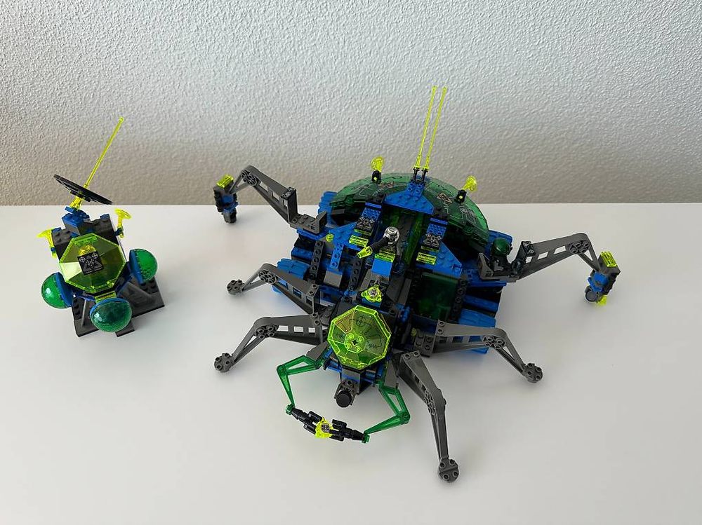LEGO System 6977 - Space - Insectoids - Arachnoid Star Base (Gebraucht ...