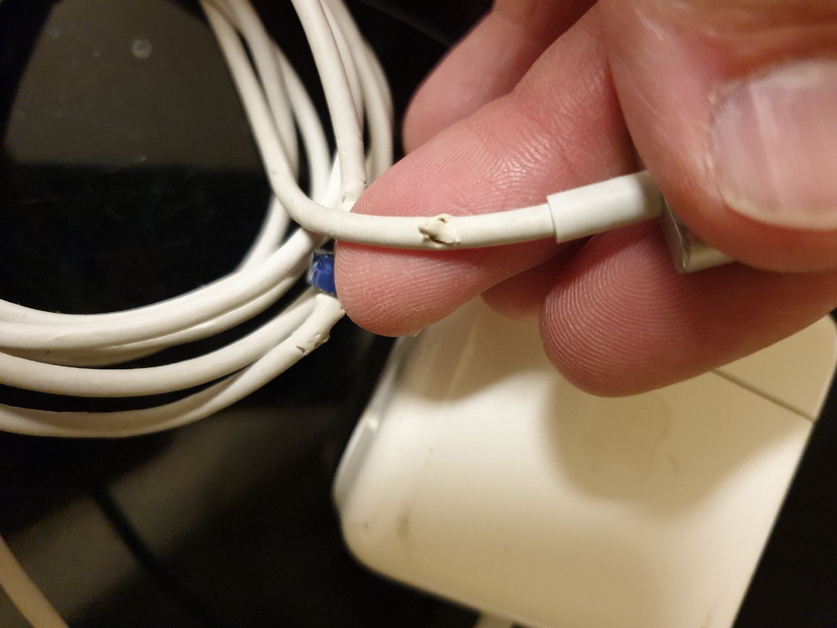 Apple Caricabatterie: Apple MagSafe 2 Power Adapter 45W A1436 22 – Usato da Ittigen venduto da Ziok187 2