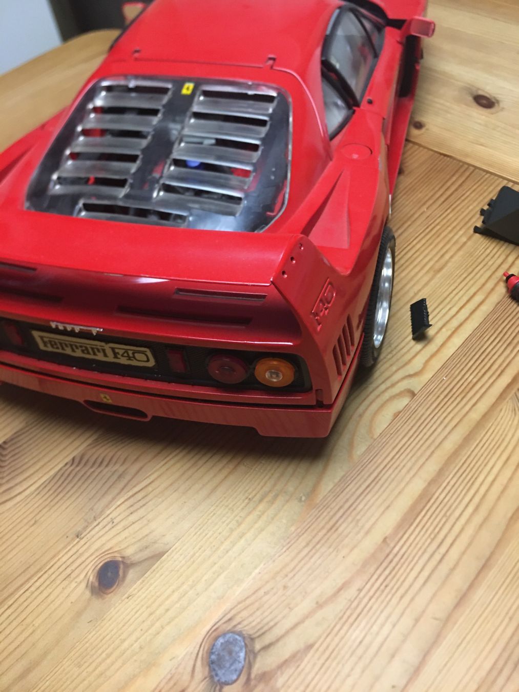 Pocher Modellini d'auto: Pocher Ferrari F-40 – Difettoso da Lichtensteig venduto da gregi44 5