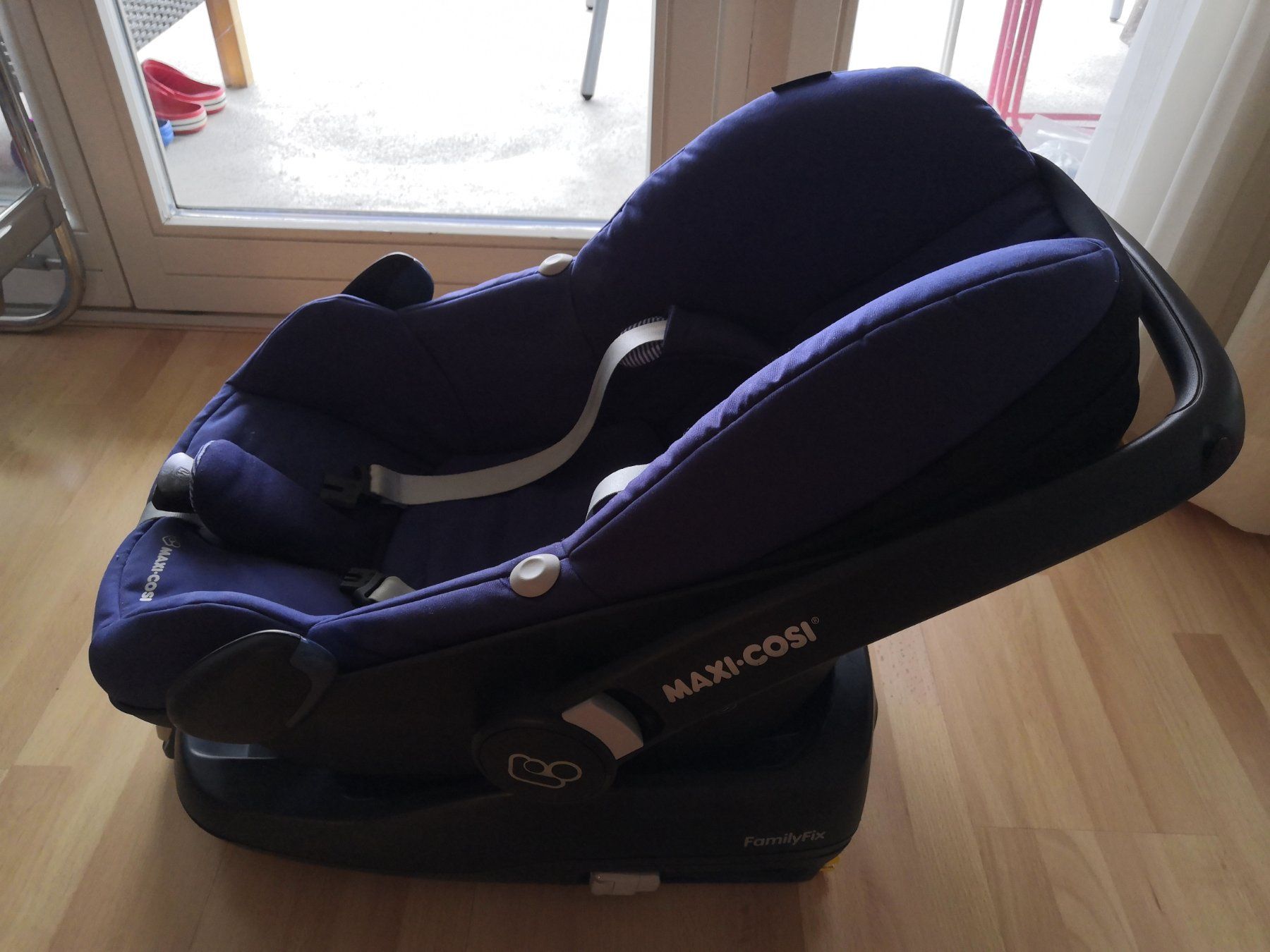 Maxi-Cosi Seggiolini per auto: Maxi-Cosi Pebble Autositz mit Isofix Basis – Nuovo (secondo la descrizione) da Uster venduto da techconsul 2