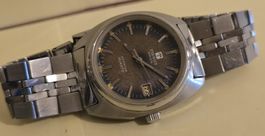 Montre Tissot Seastar Quartz acier 36.68mm vintage
