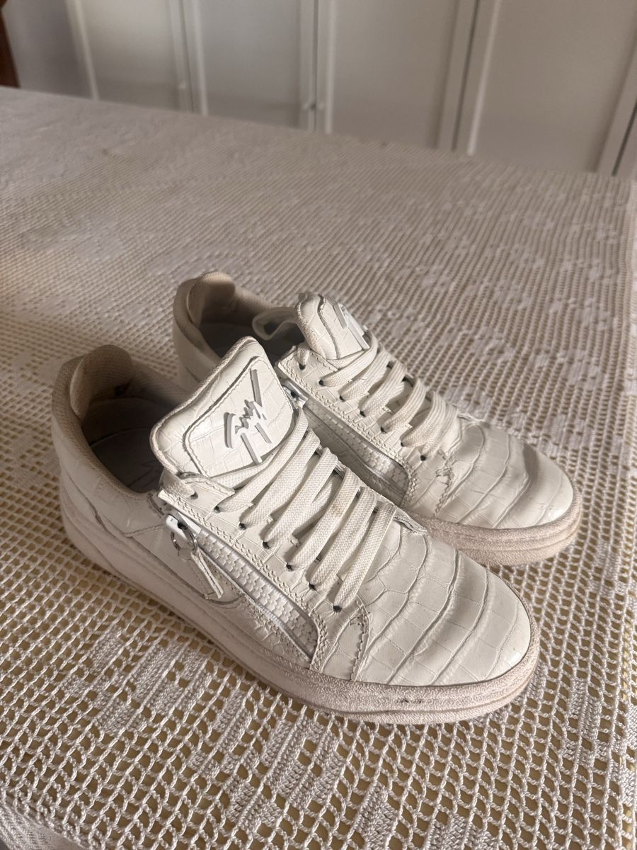 Zanotti Scarpe da donna: Giuseppe Zanotti Gr.38 – Nuovo (secondo la descrizione) da Basel venduto da Anastasia.Bvk