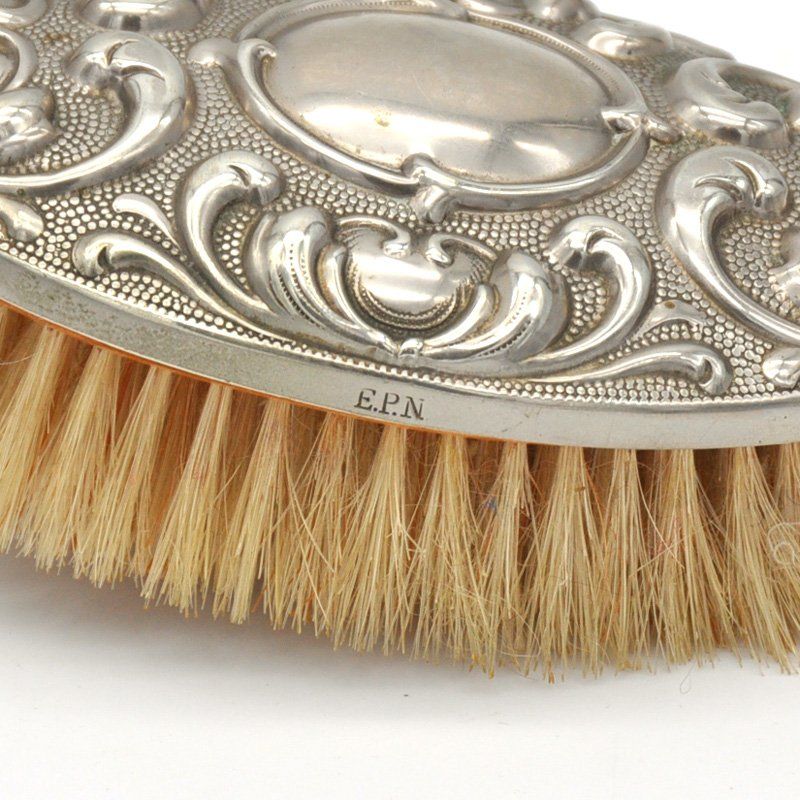 Custodie per cosmetici: Antikes Toilettenset punziert E.P.N – Usato da Uerkheim venduto da fabulafero 2