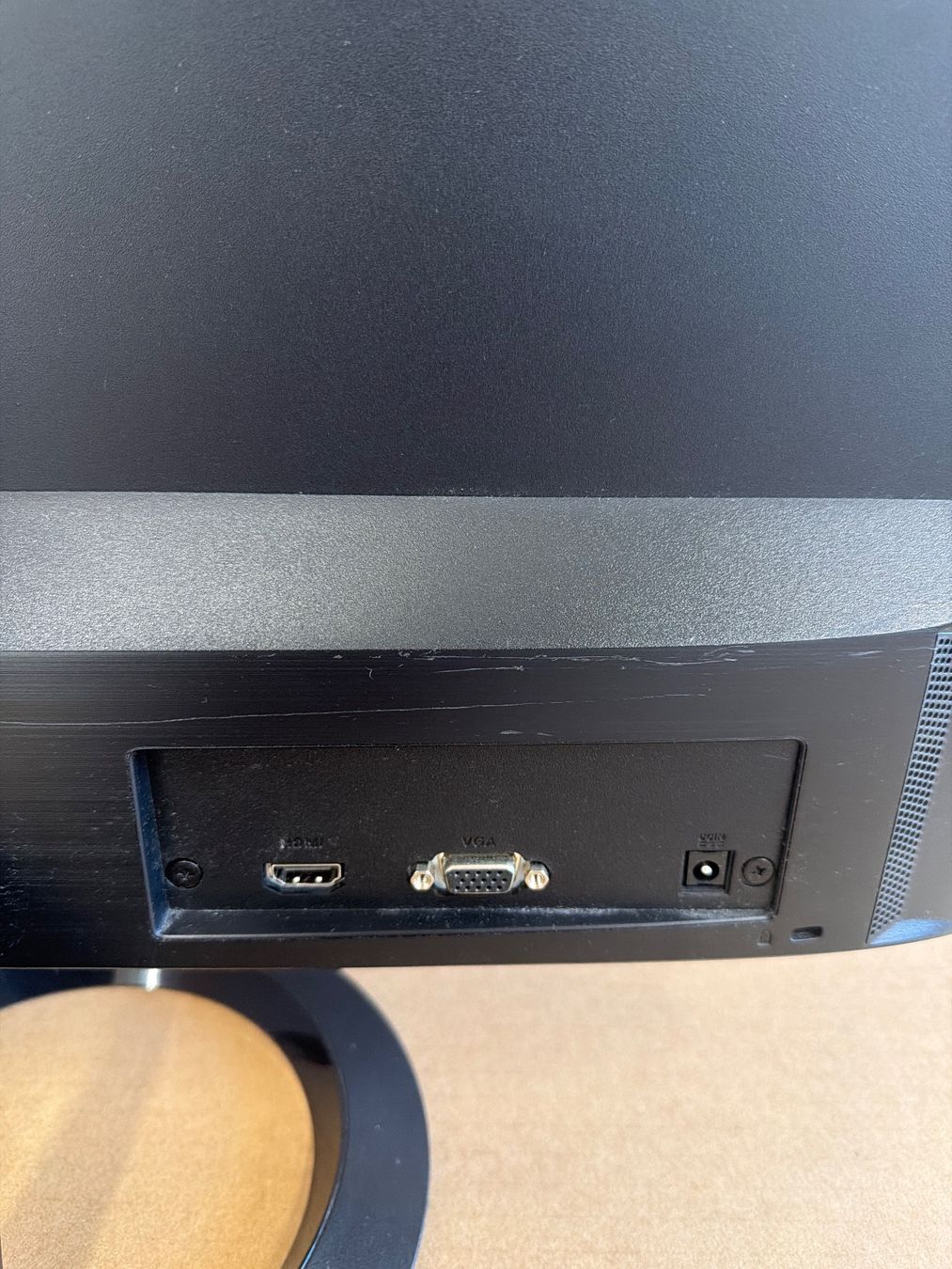 Asus Monitor: ASUS VZ229HE 21.5" Monitor – Usato da Dietlikon venduto da ComdatAG 5