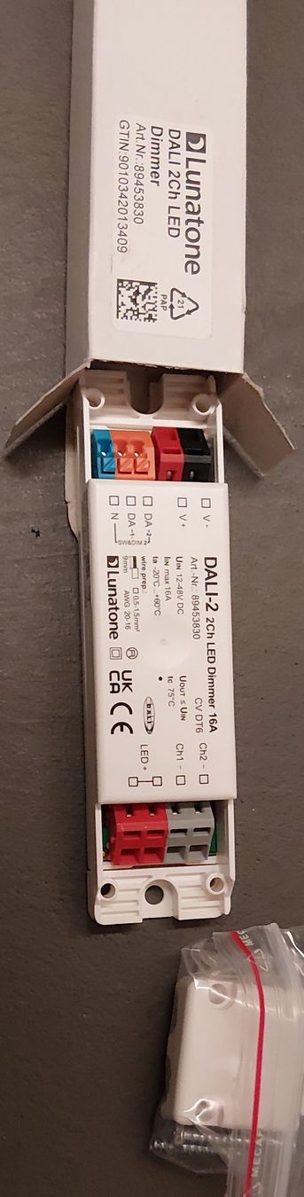 Sistema di controllo: Lunatone DALI 2CH LED Dimmer  – Nuovo e nell'imballaggio originale da Rehetobel venduto da Stromer1981
