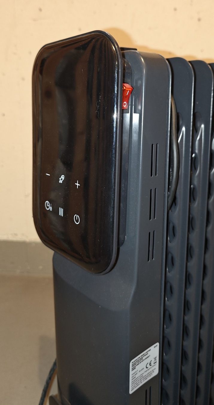 Heizgeräte: Ayce Ölradiator - 2000W, 9 Rippen – Neu (gemäss Beschreibung) aus Fislisbach von GenerousClub 5