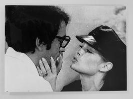 Foto Brigitte Bardot & J.P Cassel in l‘ours et la poupée