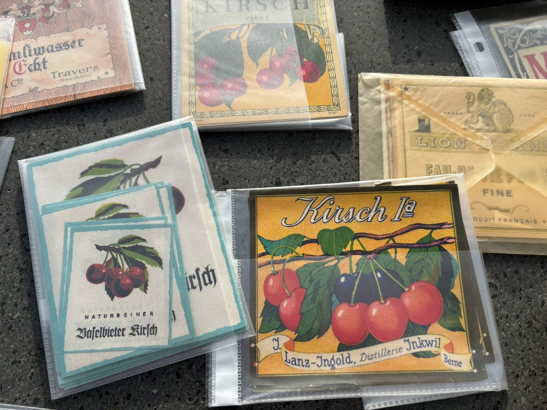 Sticker: Flaschen-Etiketten – Usato da Rupperswil venduto da Froegli 1