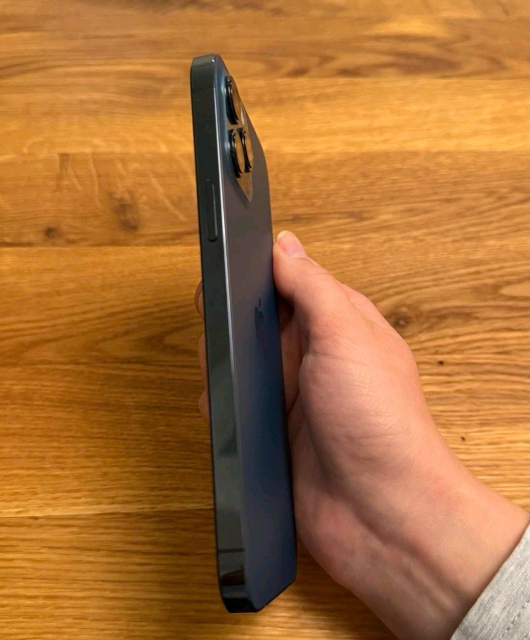 Apple Telefoni cellulari / Smartphones: iPhone 12 Pro Max (128GB) Akku 100% – Usato da Luzern venduto da Waince786 2