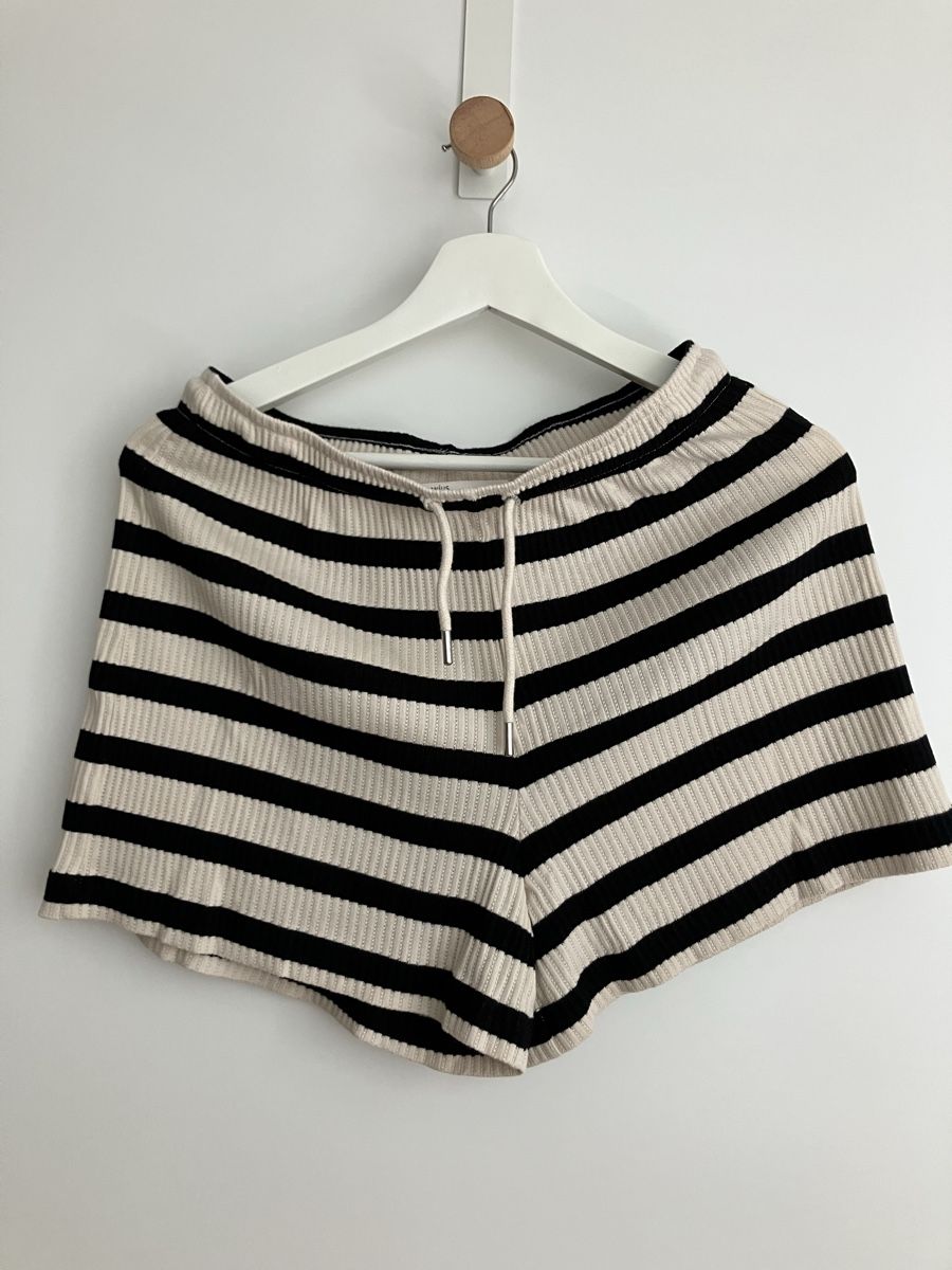 Pantaloni: Shorts gestreift  – Nuovo (secondo la descrizione) da Zürich venduto da pac_qxb7