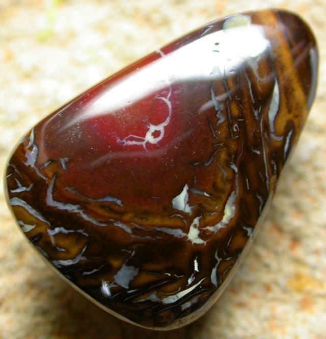 Pietre preziose: Australischer Boulder Opal 18.40Cts. – Usato da Bern venduto da Grindelwaldaus 1