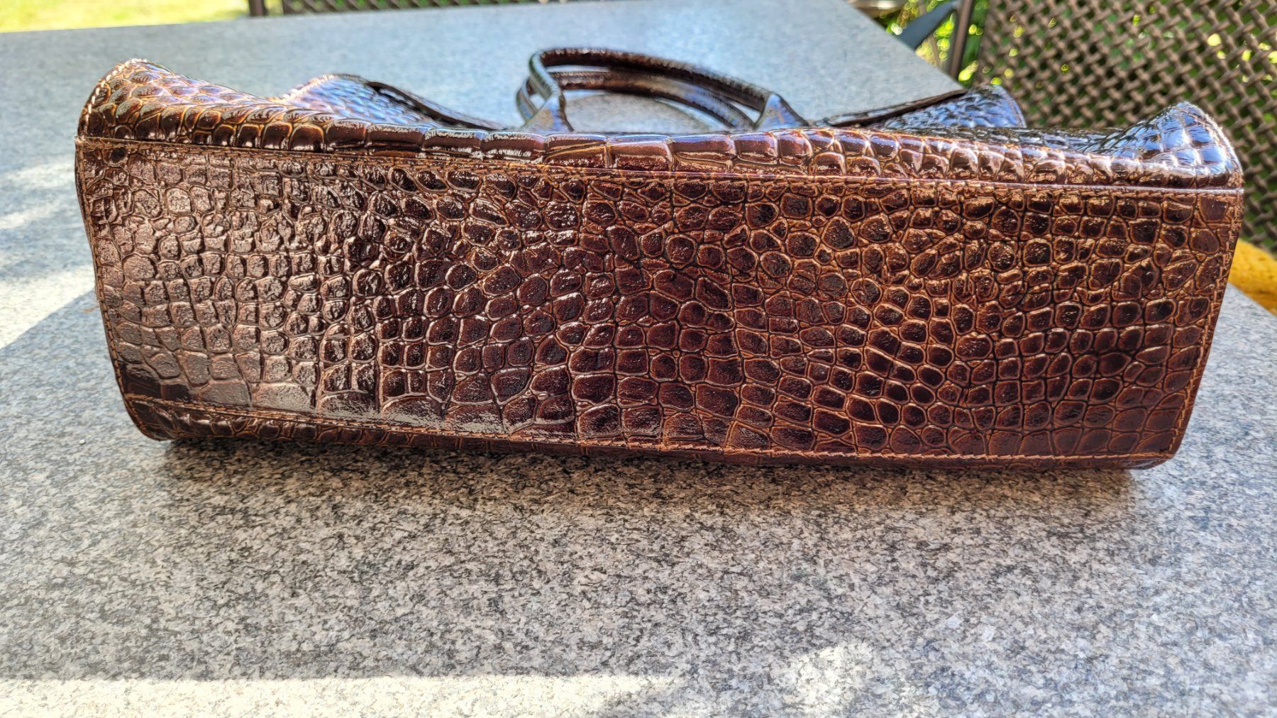 Taschen für Damen: Tasche Lackleder Dunkelbraun – Neu (gemäss Beschreibung) aus Oberweningen von kvo_r5ws 2