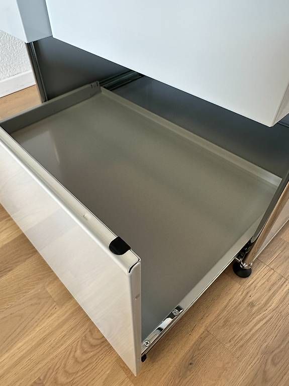 USM Kommoden: Commode USM Haller en Gris Clair // Ref. AY0444 – Gebraucht aus Ravoire von ARKY_s 4