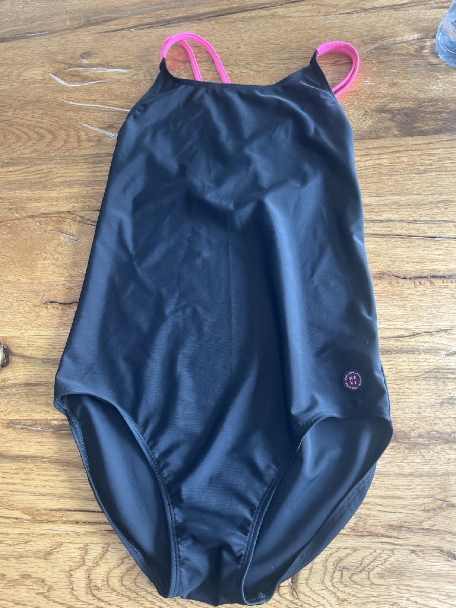 Next Maillots de bain: Next Badekleid NEU Gr 166 – Neuf (Voir description) à Detligen par Carina_1981