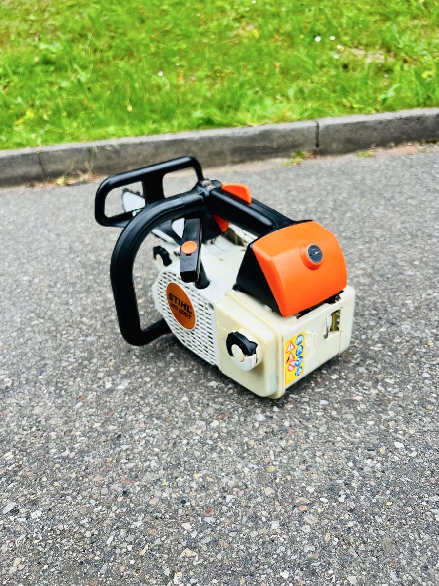 Stihl Seghe: Motorsäge Stihl MS 200 T – Usato da Urdorf venduto da mas_5wfz 4