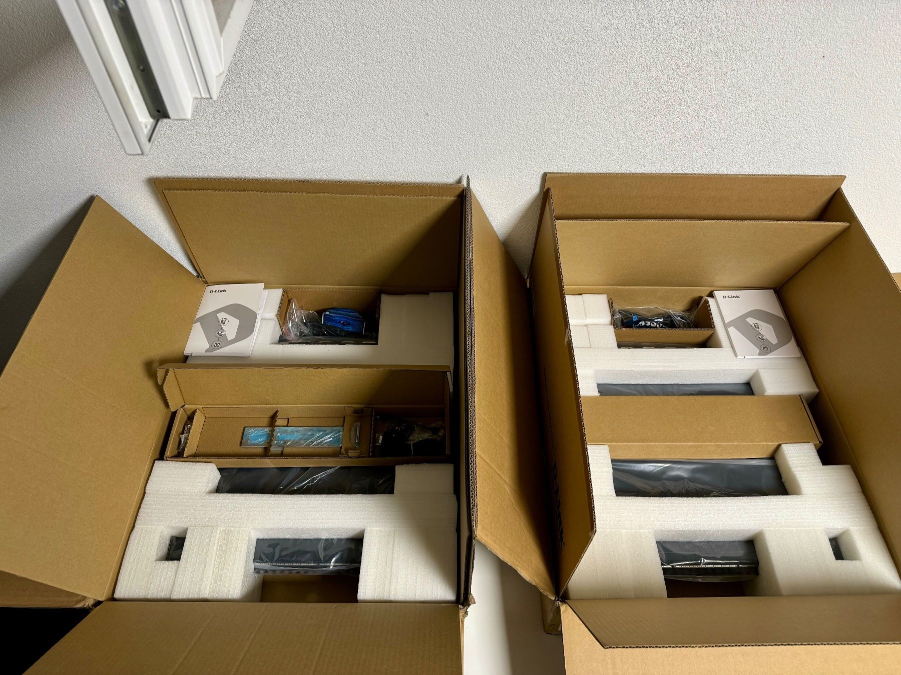 Schalter: Layer 3 Stackable 100G / 10G Managed Switches – Gebraucht aus Gams von Esxi 8
