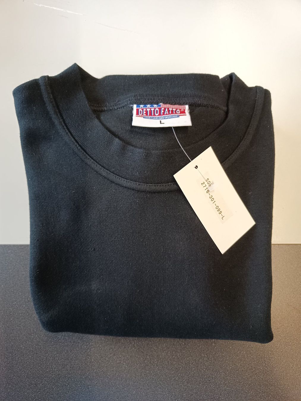 Maglioni & Felpe: Restposten Pullover schwarz L (l) – Nuovo (secondo la descrizione) da Oberegg venduto da 19franzi94