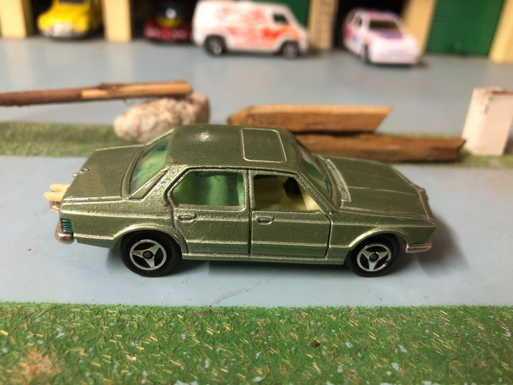 Majorette BMW 733 Tour voilier No Polistil No Matchbox No