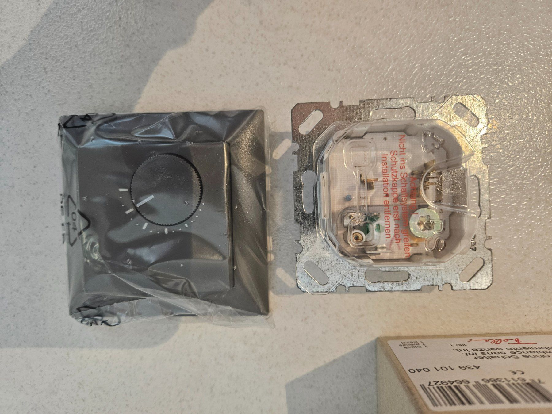 Feller Schalter: Raumthermostat EDIZIOdue 3250.FMI.67 – Neu und originalverpackt aus Oftringen von Mrg3 1