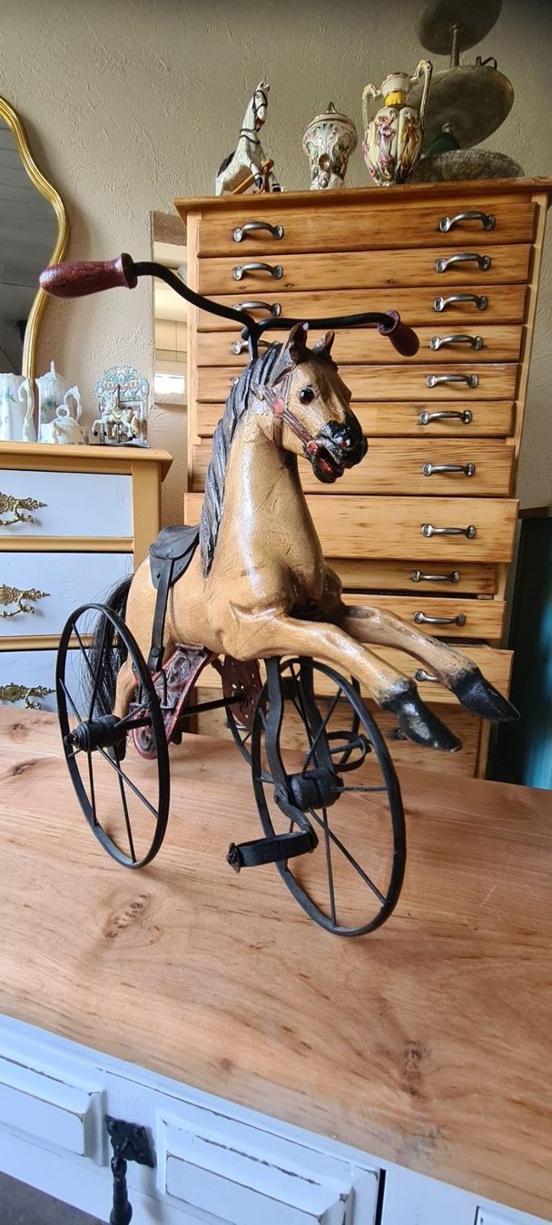 Carrozze: Antikes Rössli – Usato da Wohlen AG venduto da Atelier-Elisa 6