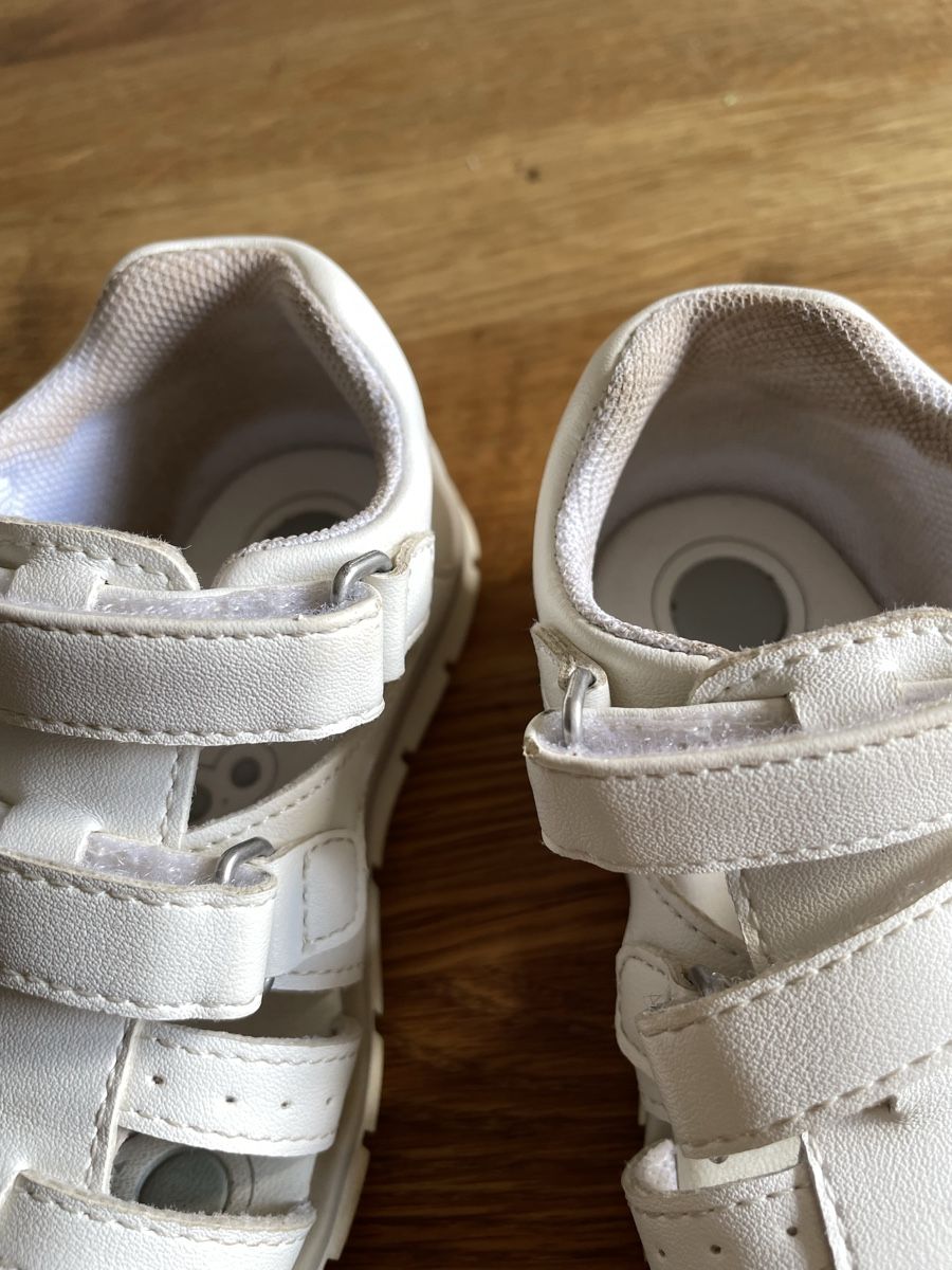 Chicco Schuhe für Mädchen: Sandalen Gr.21 – Gebraucht aus Breitenbach von oli_hm96 4