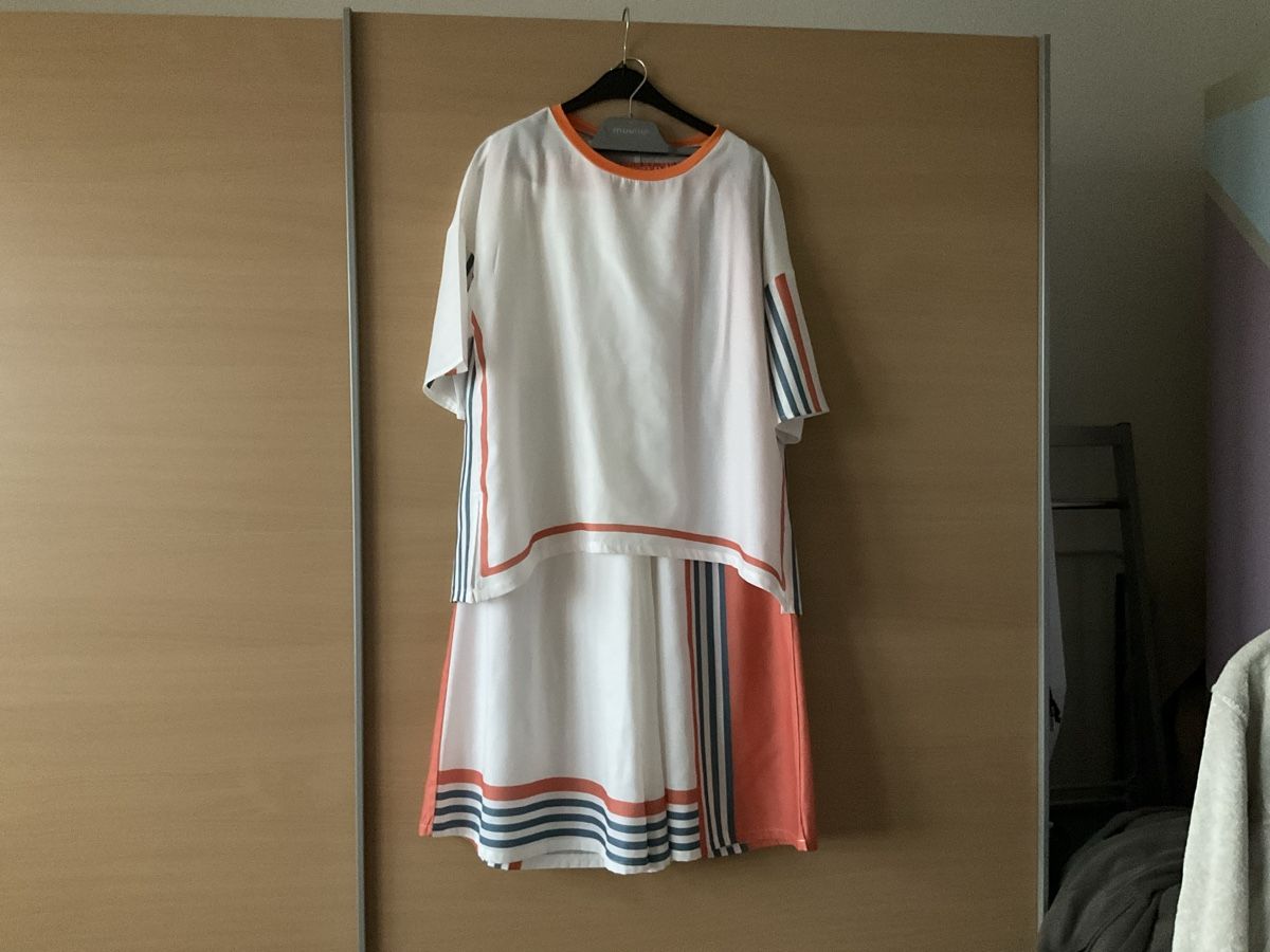 Lotti di vestiti: Ensemble tendance neuf t.L – Nuovo e nell'imballaggio originale da Murten venduto da Louis1954 2