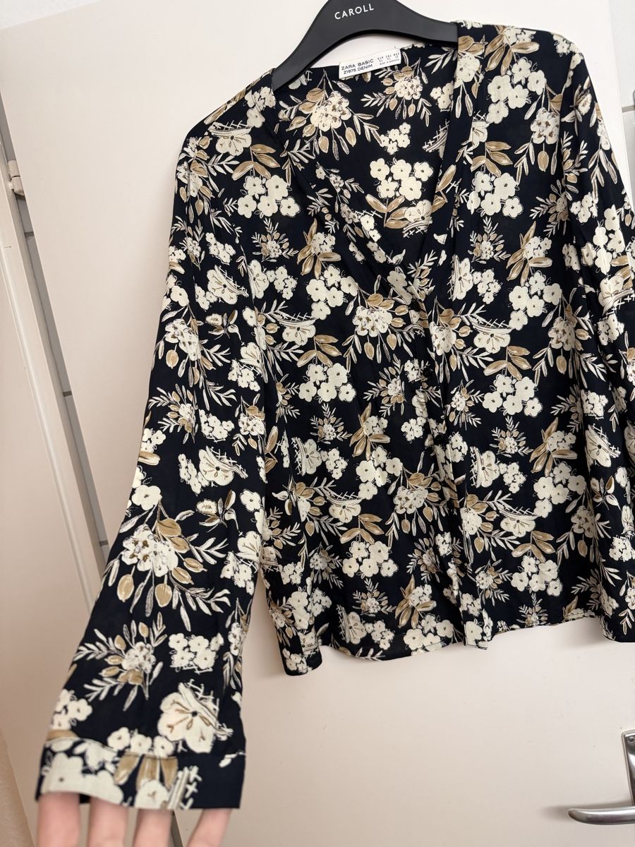 Zara Blusen: Zara Basic Bluse schwarz mit Blumenmuster Grösse XL. – Neu (gemäss Beschreibung) aus Adliswil von StephanieAnnina 4