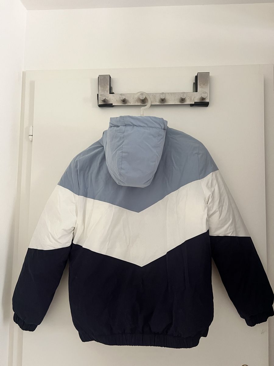 Giacche: Winterjacke blau gestreift xs-s – Nuovo (secondo la descrizione) da Küttigen venduto da Avena 1