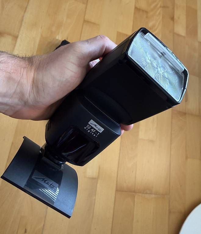 Flash: Metz: Mecablitz 52 AF-1 digital für Pentax  – Usato da Zäziwil venduto da Megagigageil 2