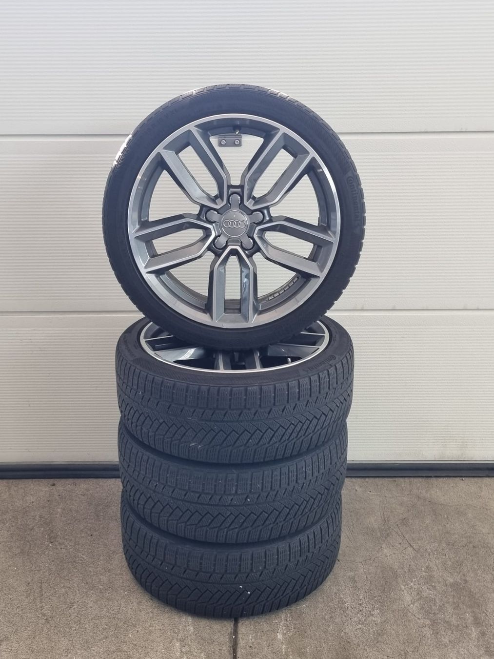 Audi Pneumatici & Ruote complete: Audi S3 Winterräder 18 Zoll – Usato da Kirchdorf AG venduto da Cartastic_AG