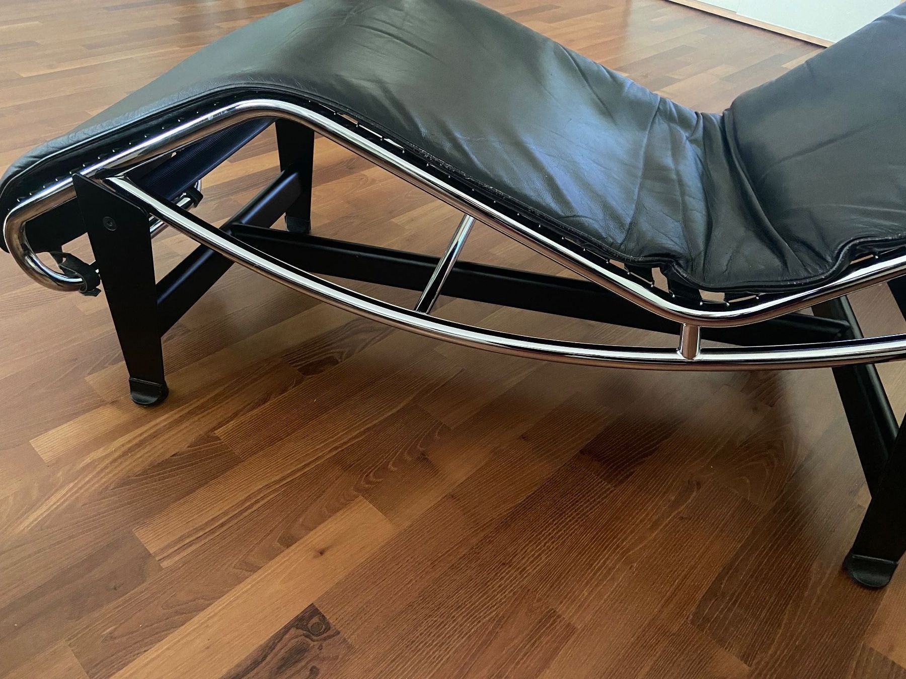 Sedie a sdraio: Le Corbusier Replica aus Leder – Usato da Unterengstringen venduto da bar_rh5f