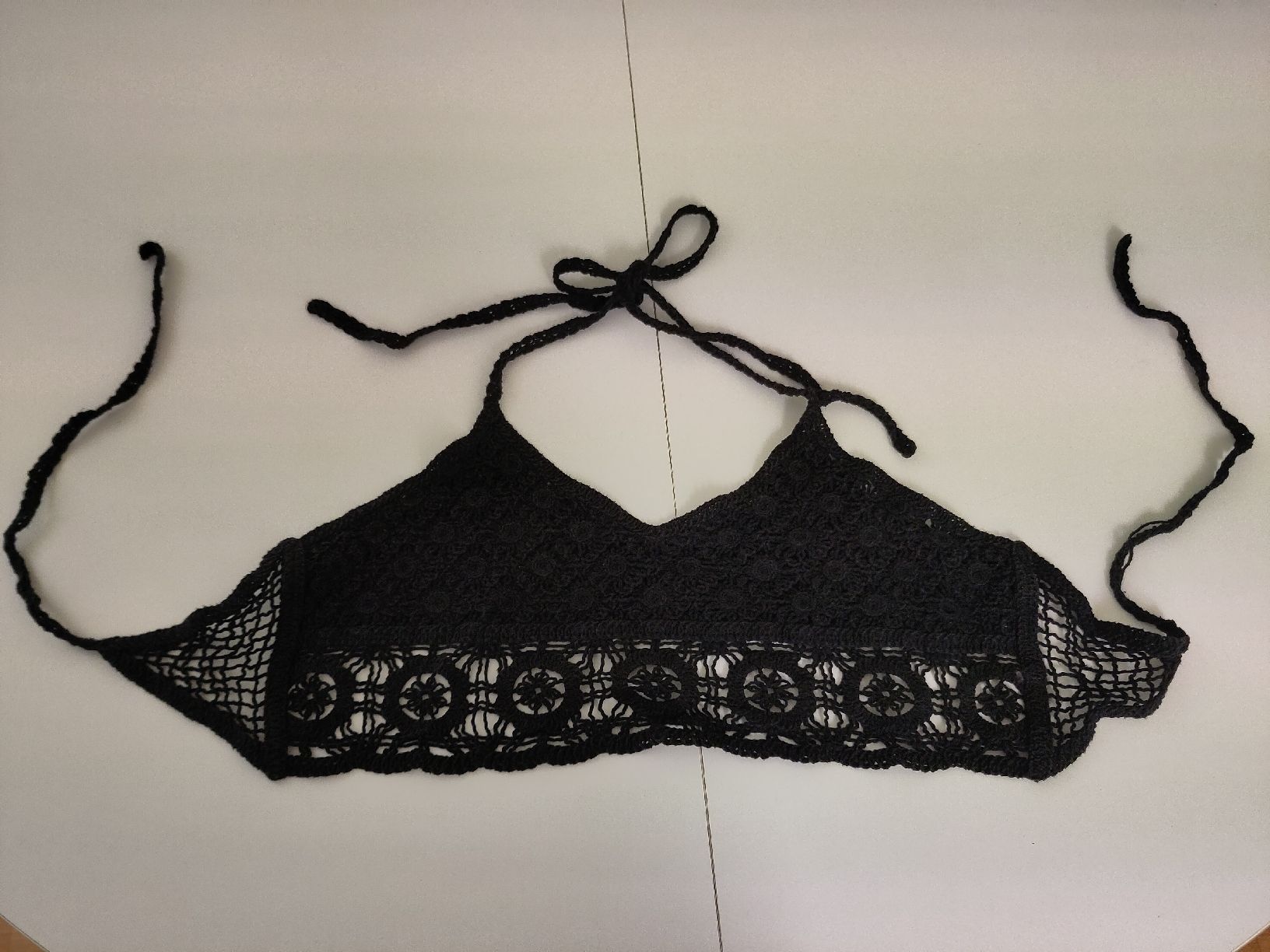 Top: Crochet Top schwarz  – Usato da Dübendorf venduto da Cocochala8