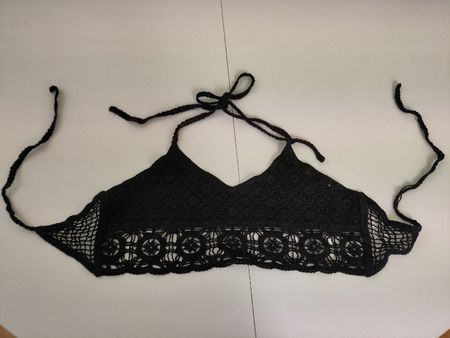 Crochet Top schwarz 