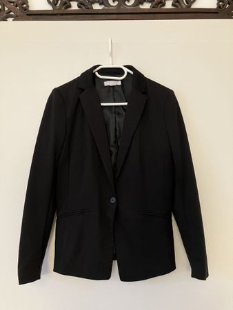 Neuwertiger Blazer H&M schwarz 38