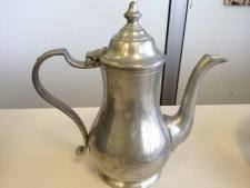 Caraffe: Zinnkrug antik mit Deckel – Usato da Brügg BE venduto da rutschimedizin