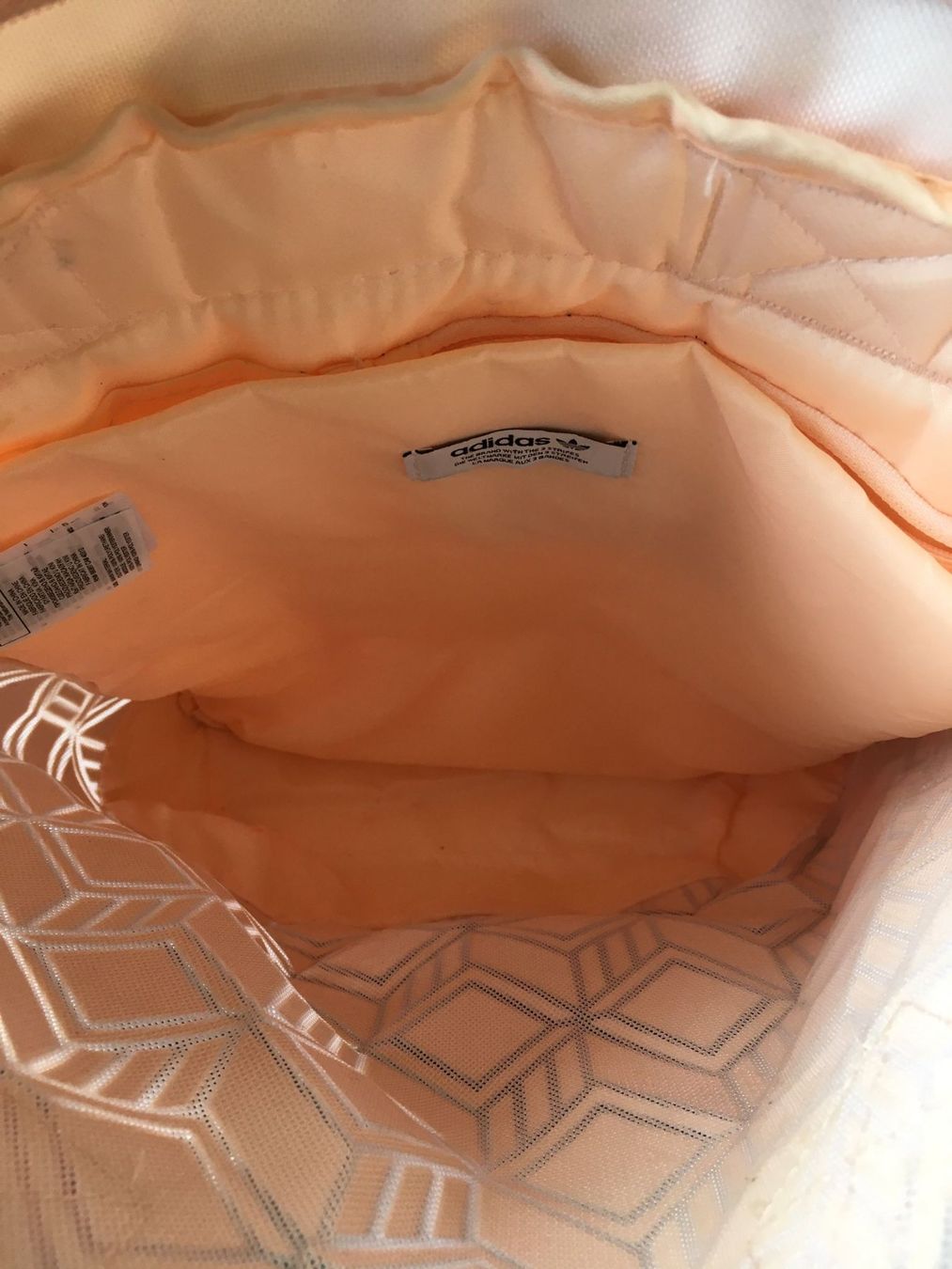 Adidas Zaini: Sac à dos Adidas holographique - édition limitée – Usato da Troinex venduto da Irisglo 4