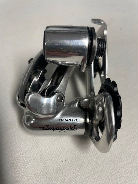 Campagnolo Pezzi di ricambio: A vendre dérailleur arrière Campagnolo Record Titanium – Usato da Aigle venduto da rou_v75x 1