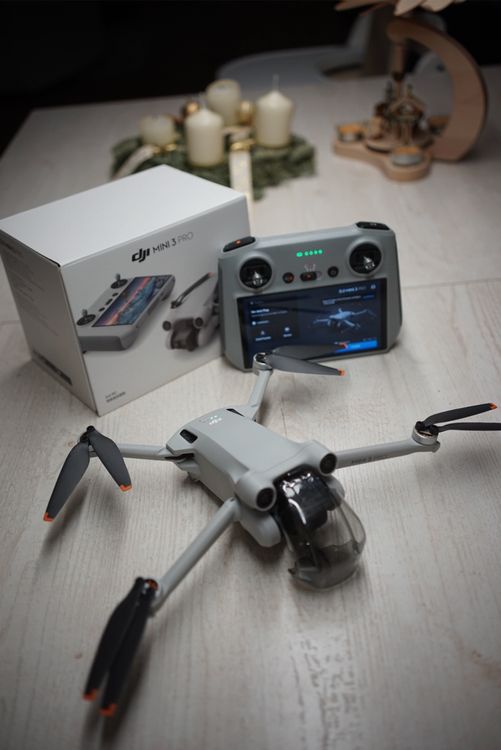 DJI Mini 3 Pro Drohe inkl. RC RM330 Fernbedienung (Neu (gemäss ...