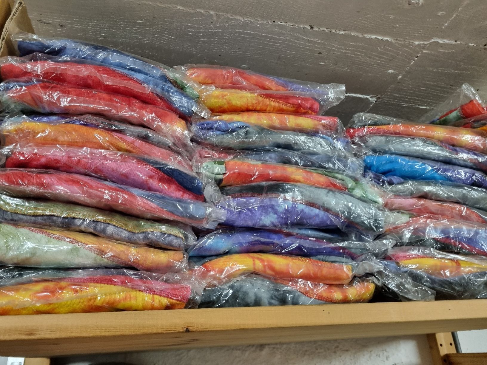 T-Shirts: Restposten – Neu und originalverpackt aus Dürnten von Acalpulcu3 5