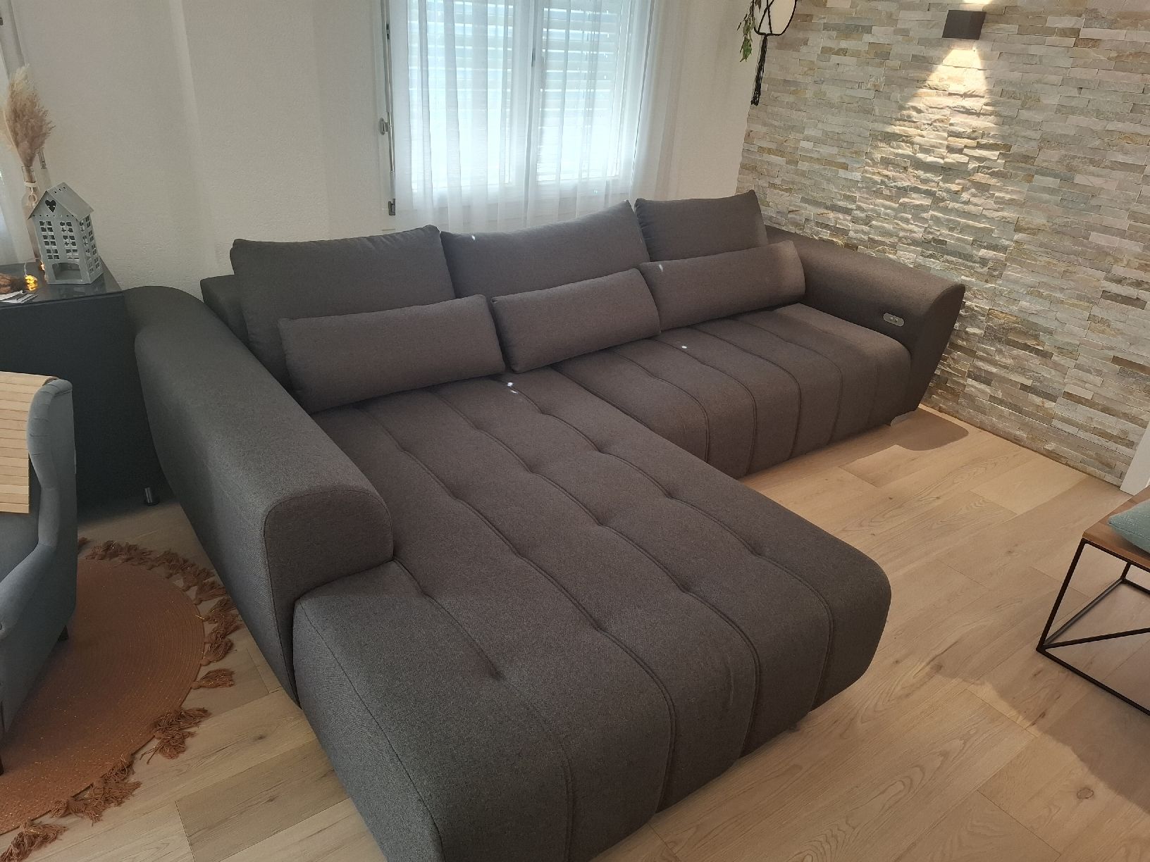 Divani: Ecksofa 3.03m x 2.2m – Usato da Fischbach-Göslikon venduto da don.haeusermann 2